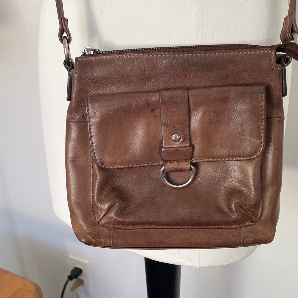 FOSSIL Brown Leather Crossbody Bag with Front Pocket